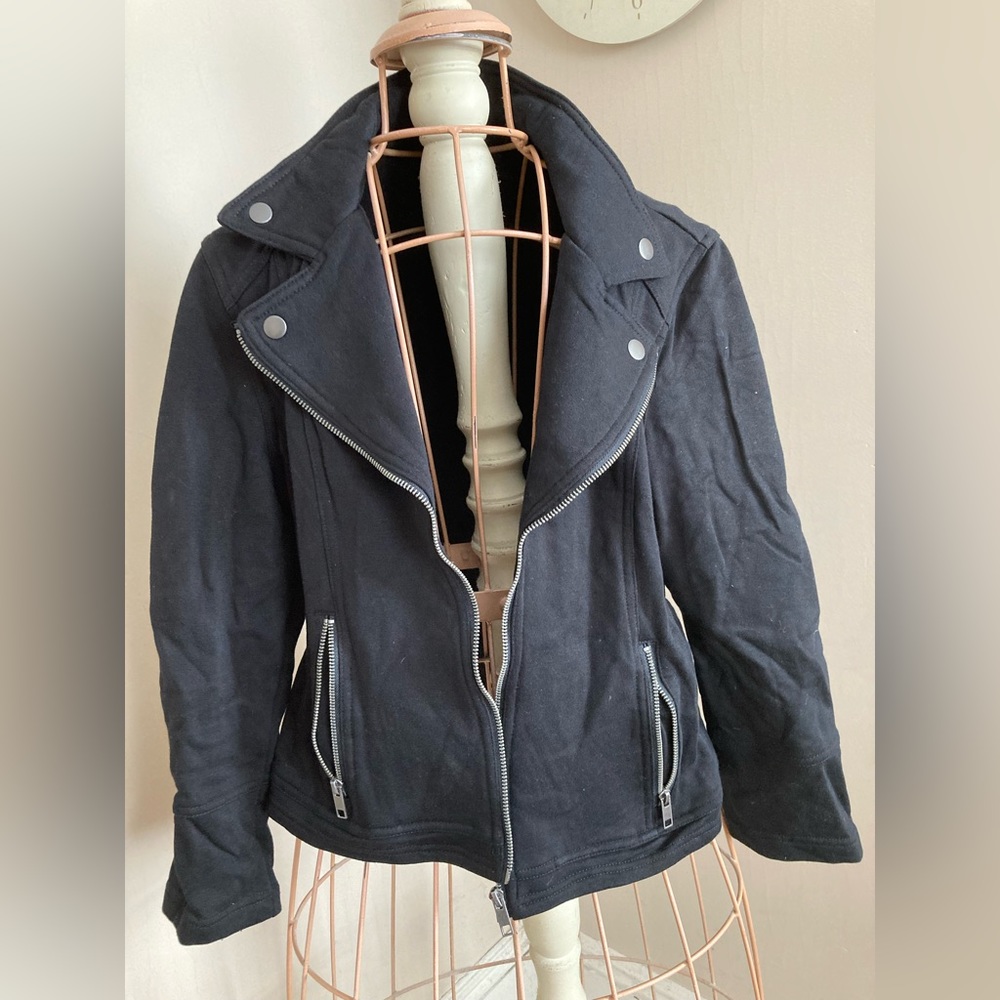 Black Jacket